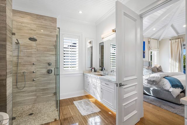 1041 Seaspray Avenue, Delray Beach, FL 33483