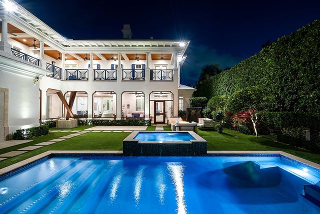 1041 Seaspray Avenue, Delray Beach, FL 33483