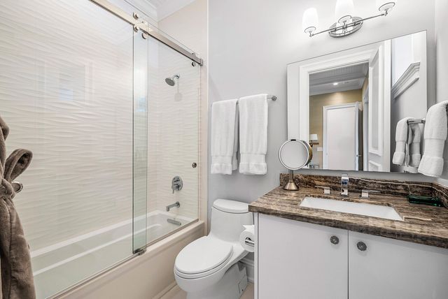 1041 Seaspray Avenue, Delray Beach, FL 33483