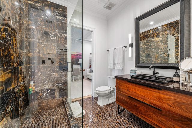 1041 Seaspray Avenue, Delray Beach, FL 33483