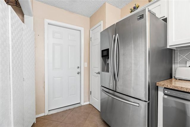 8216 Karla Lane, Oklahoma City, OK 73132