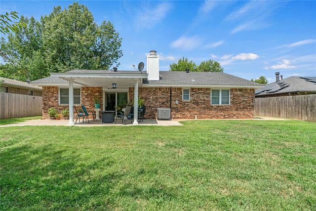 8216 Karla Lane, Oklahoma City, OK 73132