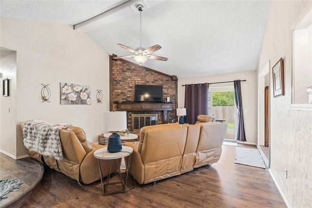8216 Karla Lane, Oklahoma City, OK 73132