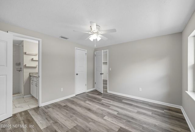 11520 GWYNFORD Lane, Jacksonville, FL 32223