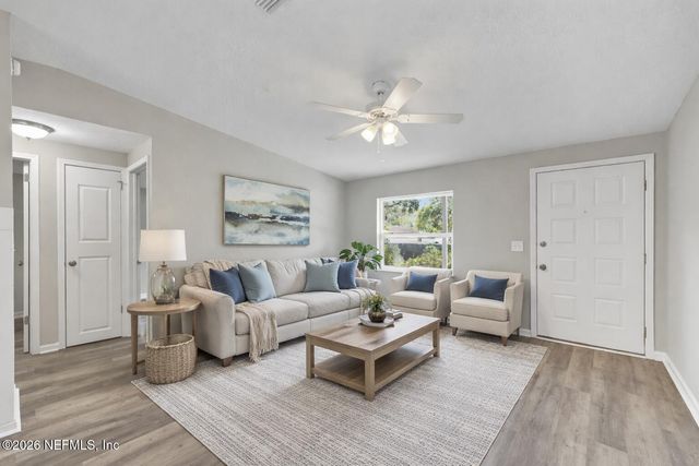 11520 GWYNFORD Lane, Jacksonville, FL 32223