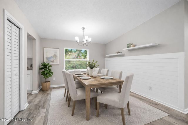 11520 GWYNFORD Lane, Jacksonville, FL 32223