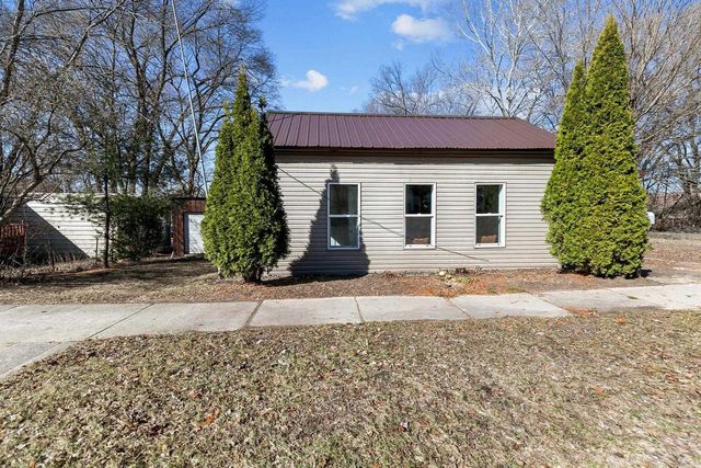 147 S PEARL STREET, Berlin, WI 54923