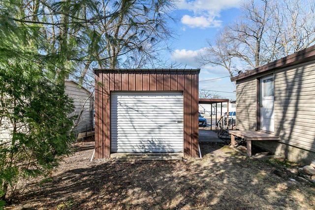 147 S PEARL STREET, Berlin, WI 54923