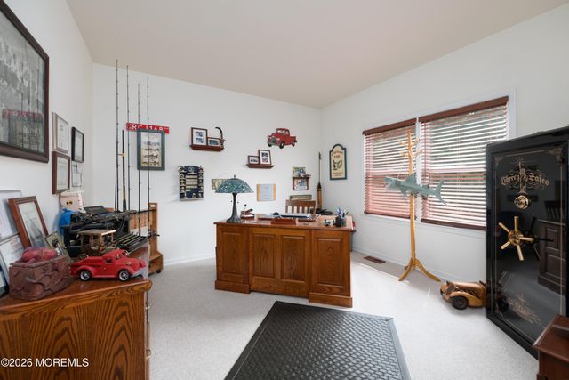 9 Rues Road, Cream Ridge, NJ 08514