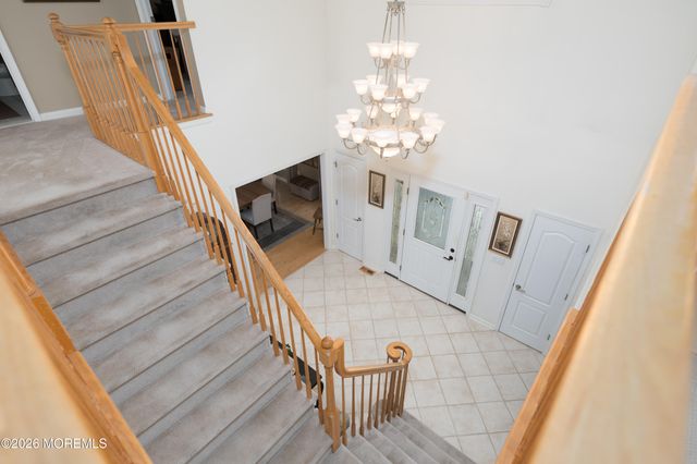 9 Rues Road, Cream Ridge, NJ 08514