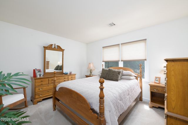 9 Rues Road, Cream Ridge, NJ 08514
