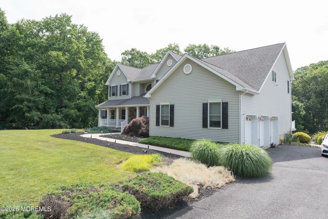 9 Rues Road, Cream Ridge, NJ 08514