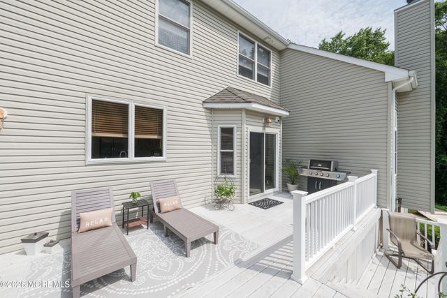 9 Rues Road, Cream Ridge, NJ 08514