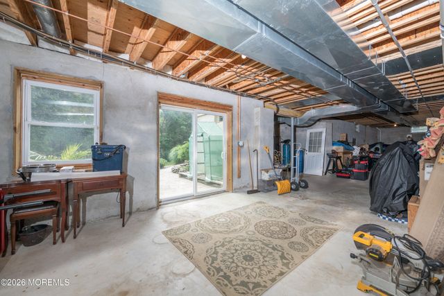 9 Rues Road, Cream Ridge, NJ 08514
