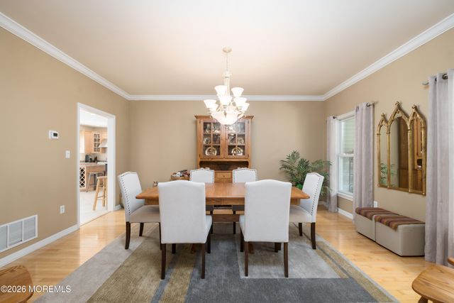 9 Rues Road, Cream Ridge, NJ 08514