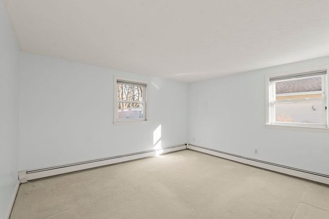 8 Stanley St, Natick, MA 01760