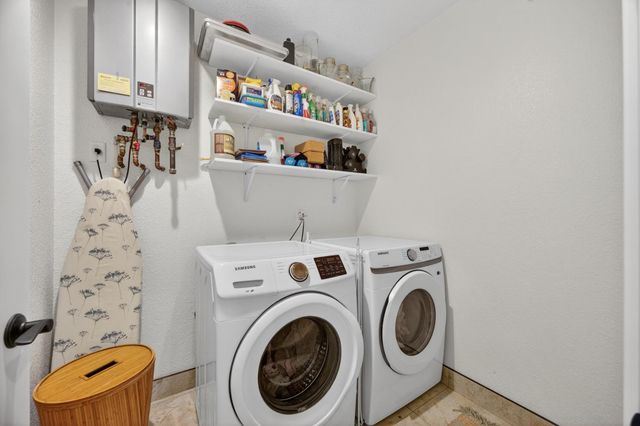 22998 Cottage Hill Dr, Grass Valley, CA 95949