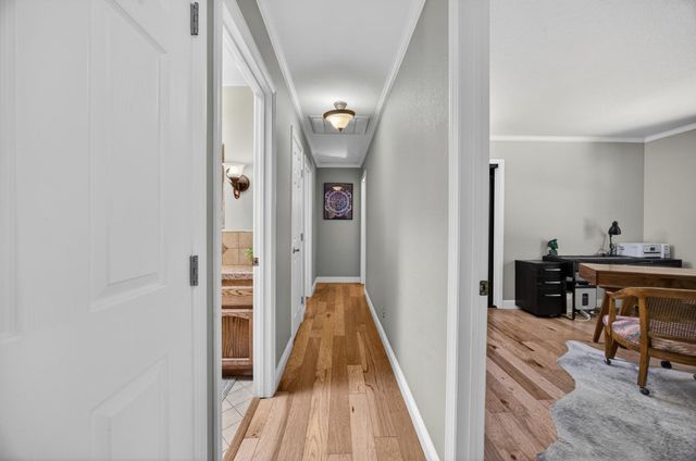 22998 Cottage Hill Dr, Grass Valley, CA 95949