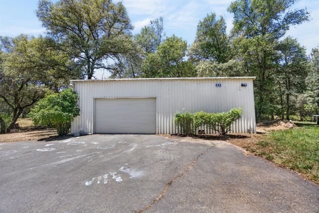 22998 Cottage Hill Dr, Grass Valley, CA 95949