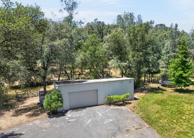 22998 Cottage Hill Dr, Grass Valley, CA 95949
