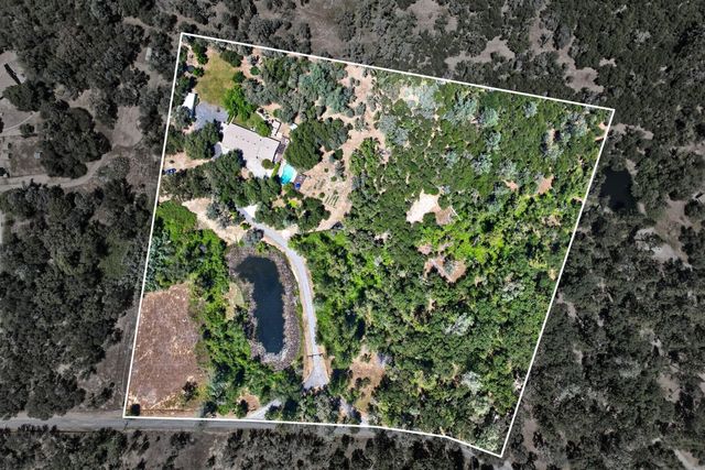22998 Cottage Hill Dr, Grass Valley, CA 95949