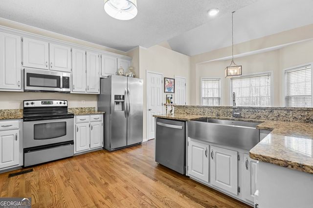 136 Chesterfield Drive, Newnan, GA 30265