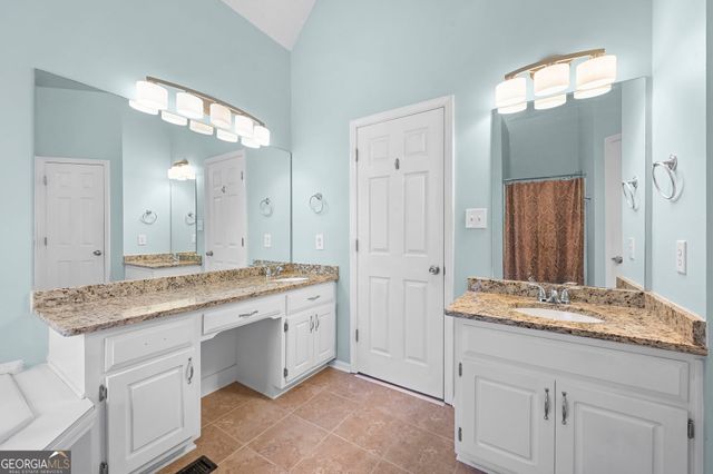 136 Chesterfield Drive, Newnan, GA 30265