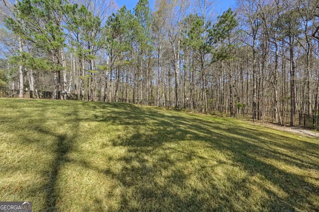 136 Chesterfield Drive, Newnan, GA 30265