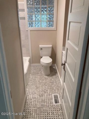 1205 W Williams Circle, Elizabeth City, NC 27909