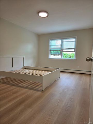 14903 Beech Avenue, Flushing, NY 11355