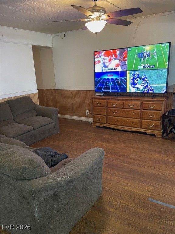 Image 4 of property listing at 3410 Happy Jack Drive, Las Vegas, NV 89115