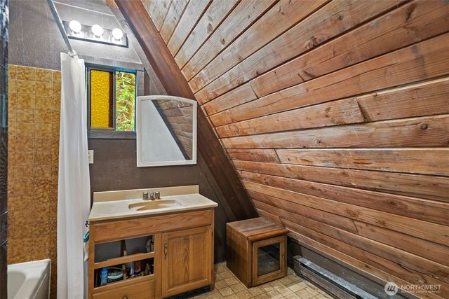 4150 E North Island Drive, Shelton, WA 98584