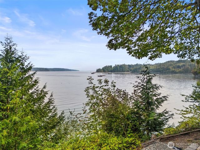 4150 E North Island Drive, Shelton, WA 98584