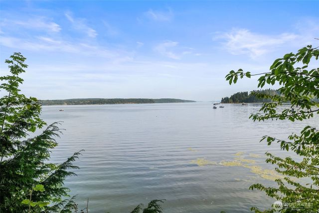 4150 E North Island Drive, Shelton, WA 98584