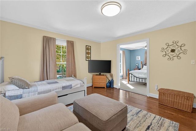 23 Whittakers Mill RD, Williamsburg, VA 23185