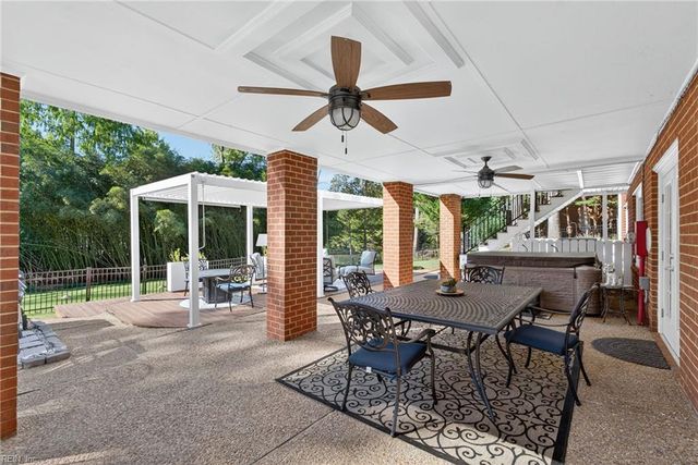 23 Whittakers Mill RD, Williamsburg, VA 23185