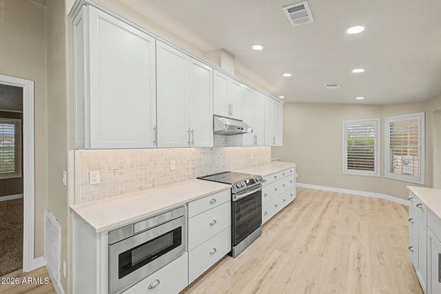 215 N POWER Road 423, Mesa, AZ 85205