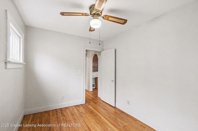 1039 Morgan Street, Lansing, MI 48912