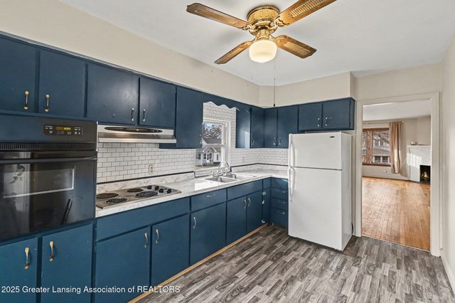 1039 Morgan Street, Lansing, MI 48912