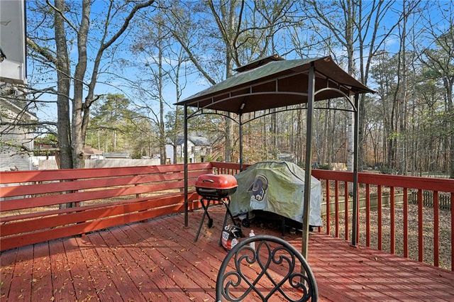 3282 Eloise Drive, Powder Springs, GA 30127