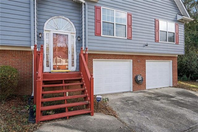 3282 Eloise Drive, Powder Springs, GA 30127