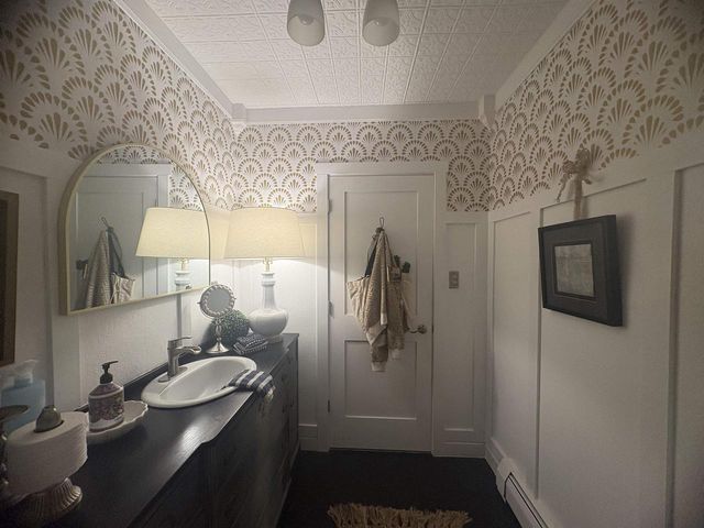 1815 E 11th St, Superior, WI 54880