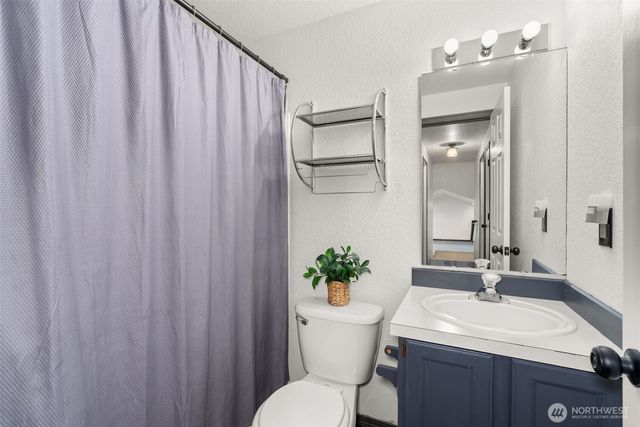 6036 55th Ct Se, Lacey, WA 98513