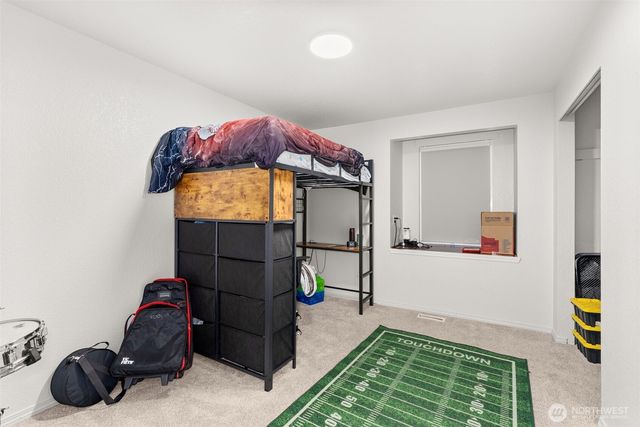 6036 55th Ct Se, Lacey, WA 98513