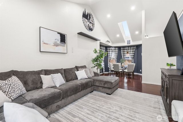 6036 55th Ct Se, Lacey, WA 98513