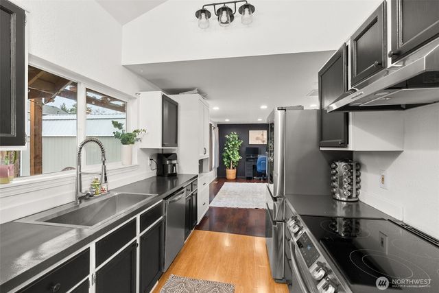 6036 55th Ct Se, Lacey, WA 98513