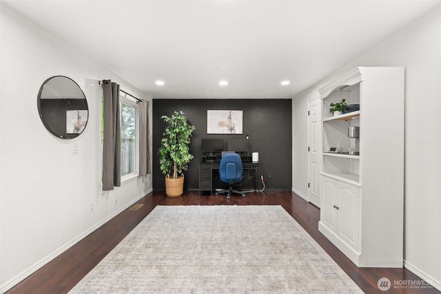 6036 55th Ct Se, Lacey, WA 98513