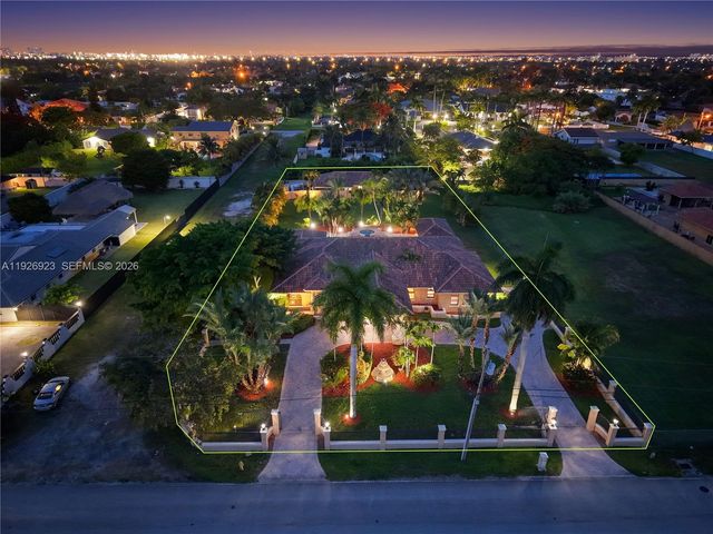 3001 SW 132nd Avenue, Miami, FL 33175
