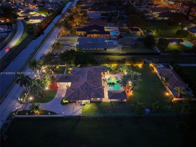 3001 SW 132nd Avenue, Miami, FL 33175