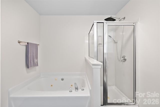 124 Huckleberry Lane, Mount Holly, NC 28120